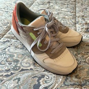 Women’s Reebok Sneakers